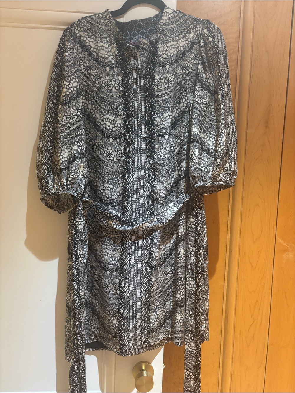 Robert Graham Black and White Patterned Women's Dress